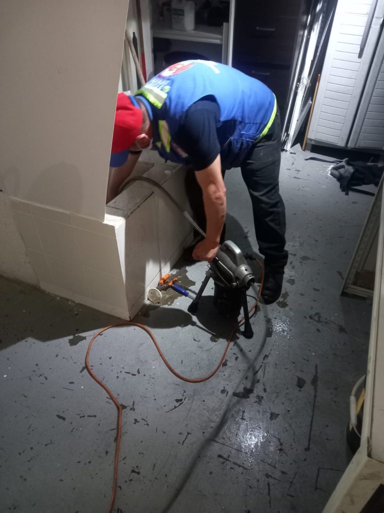 Detección de fugas de agua en Bogotá sin romper